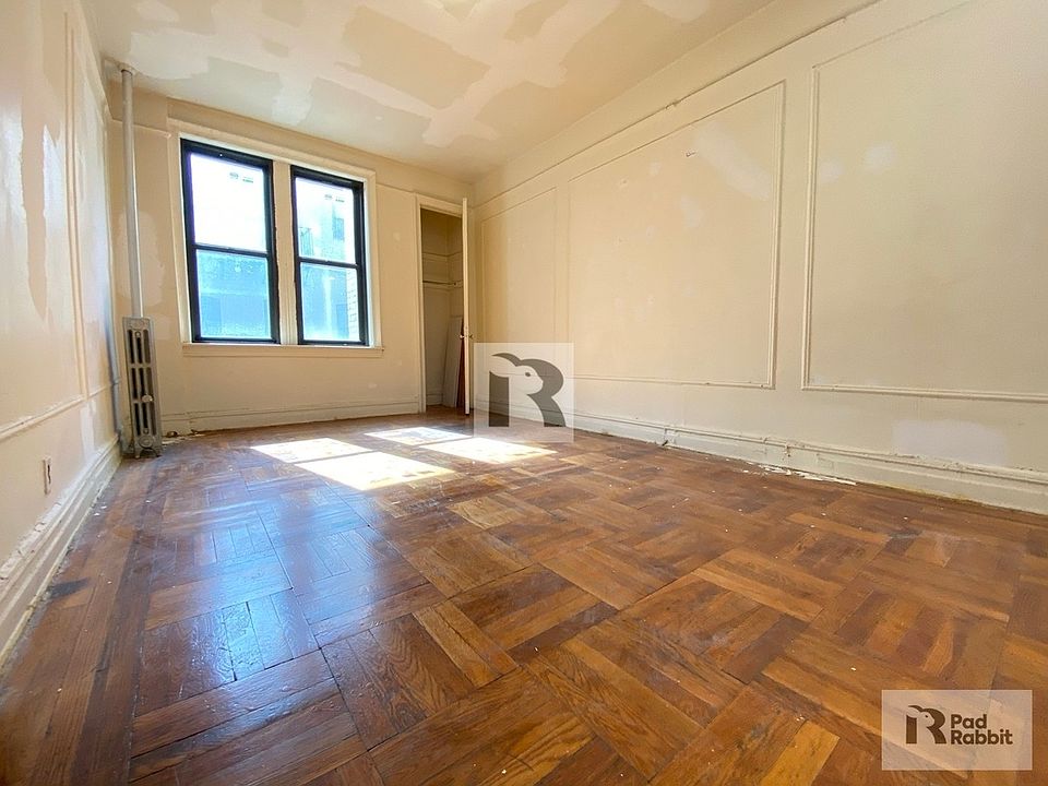 1st image of 240 Crown St APT 3Y