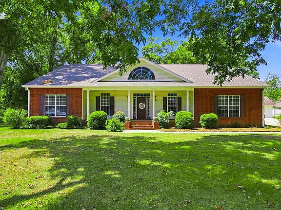 2nd image of 185 Hidden Springs Ct