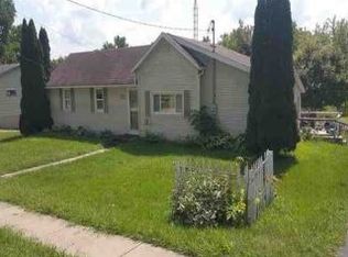205 High St, North Freedom, WI 53951