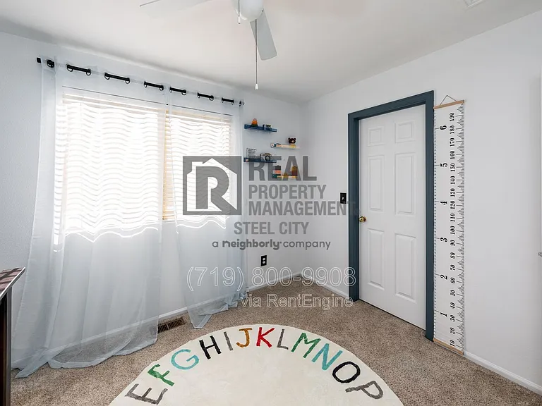 2214 Cowhand Pl — Photo 25