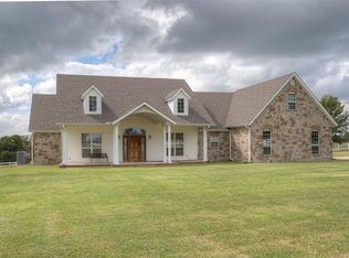 31151 S 200th Rd, Henryetta, OK 74437
