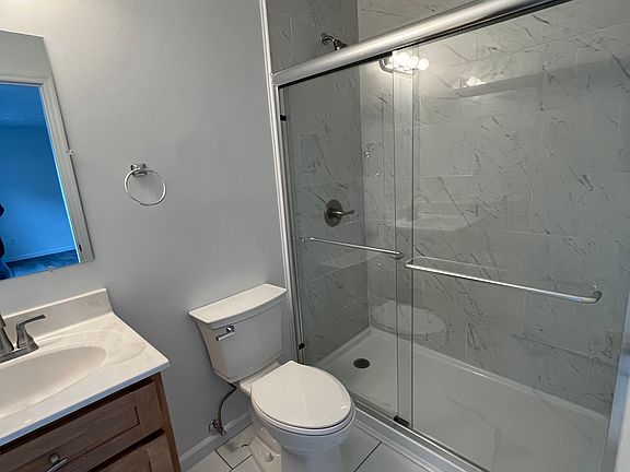 4th image of 208-212 N Beech St