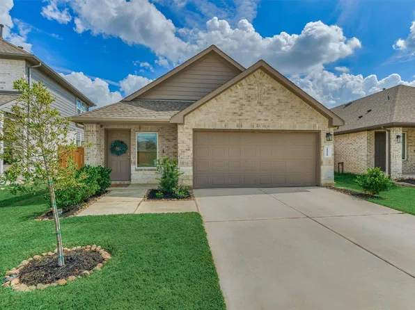 20010 Sienna Green Dr, Hockley, TX 77447