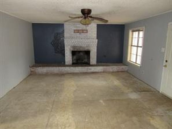 160 Sandra St, Natchitoches, LA 71457