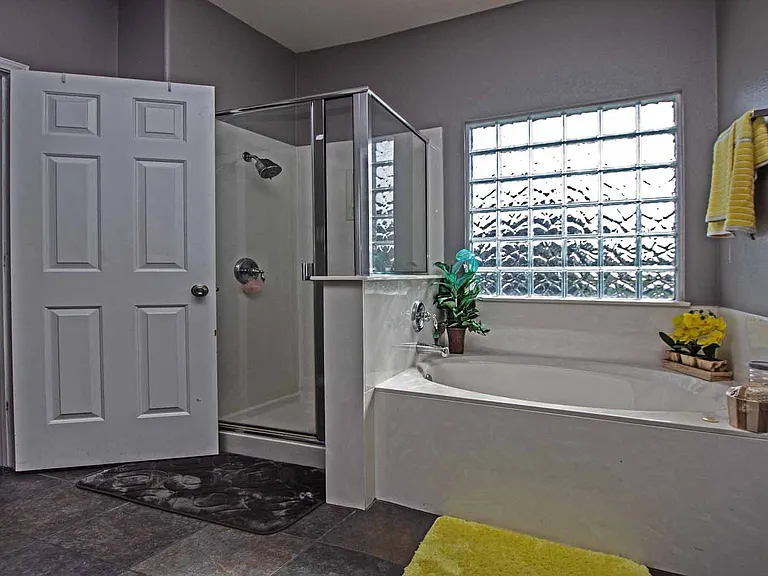 5809 Calc Stone Dr — Photo 10