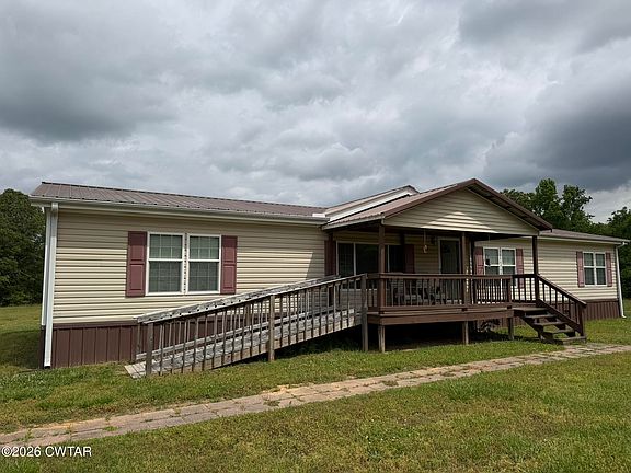 2nd image of 135 Green Acres Ln