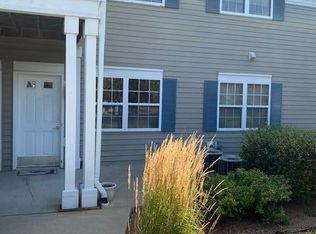 7964 N 107th St APT 4, Milwaukee, WI 53224