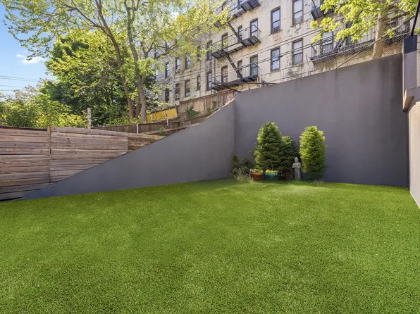 1204 Saint Marks Avenue 1R image 13 of 14
