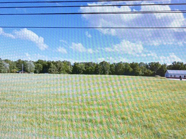 0 Woodlawn Rd, Woodlawn, TN 37191