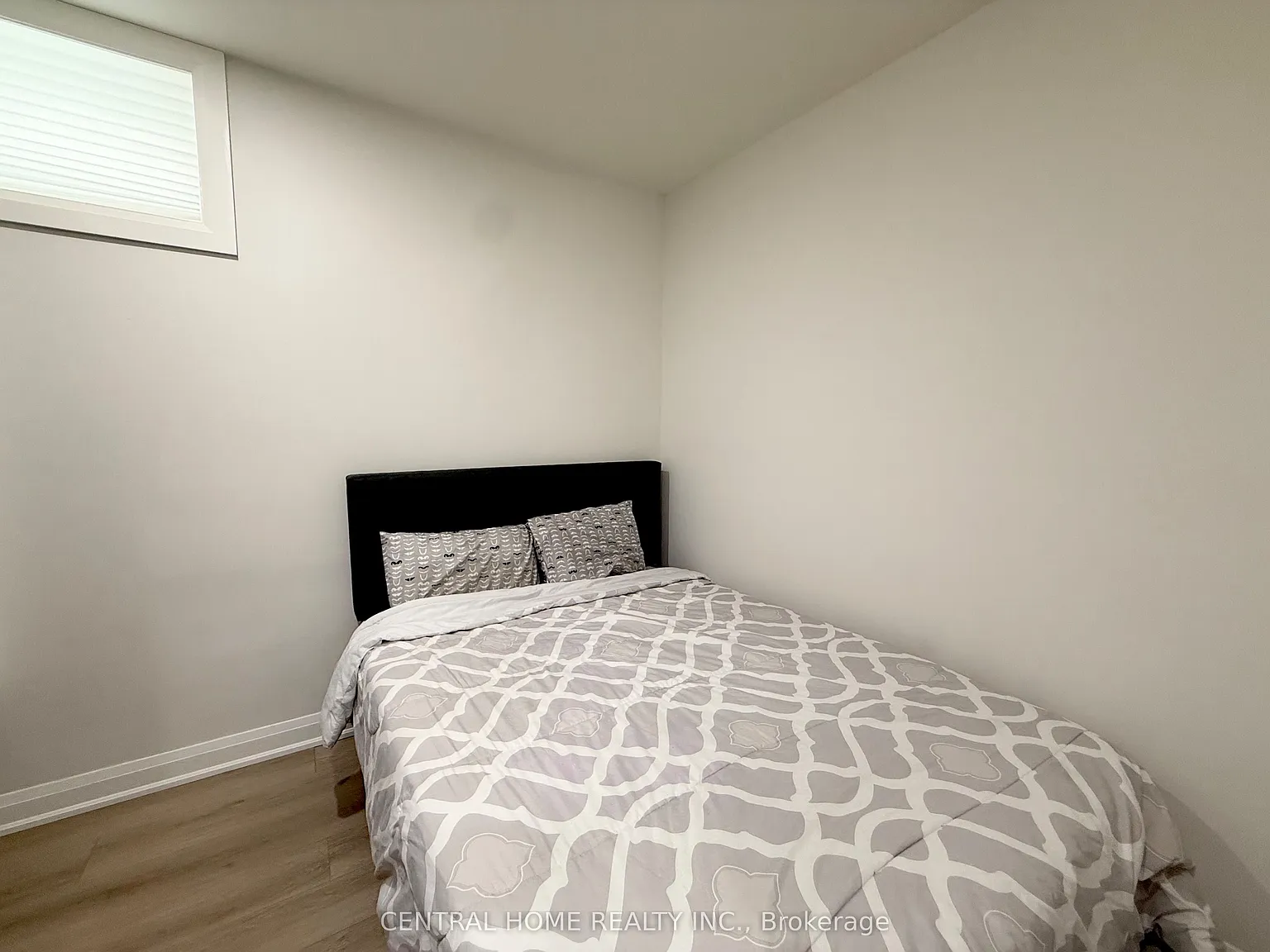 1 bed, $1,700 — Photo 4