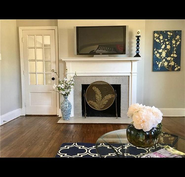 1st image of 1272 Broad Rock Blvd