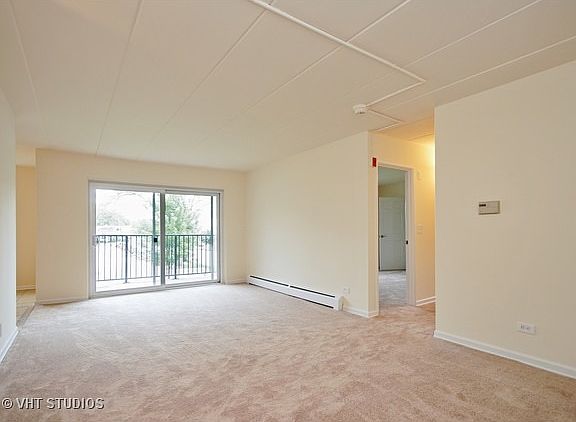 2nd image of 100 N Lincoln Ln APT 2B
