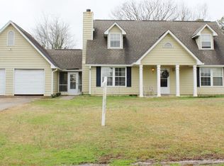 353 Overlook Cir, Dawsonville, GA 30534