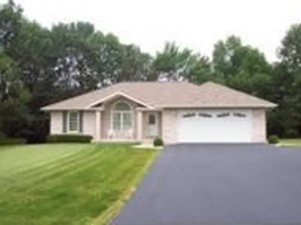 49 Makara Dr, Drums, PA 18222