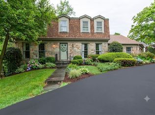 6034 Chesterbrook Rd UNIT B, Mc Lean, VA 22101