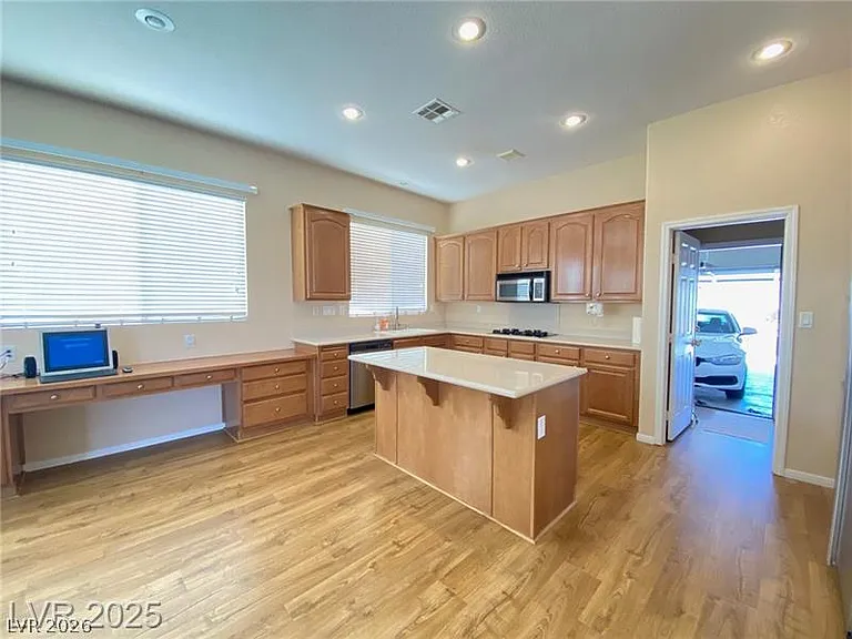 797 Tiffany Bend Ct — Photo 9