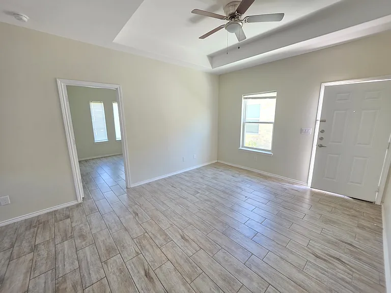 5005 N Hiawatha Dr #1 — Photo 13