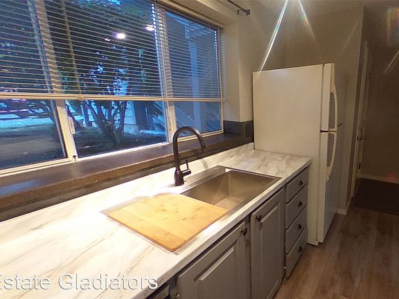 4th image of 9824 NE 142nd Pl APT D102