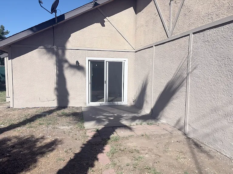 27226 San Jose Ave — Photo 22