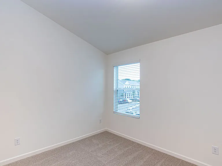 14147 Clayborn St — Photo 16