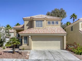 1833 Winners Cup Dr, Las Vegas, NV 89117