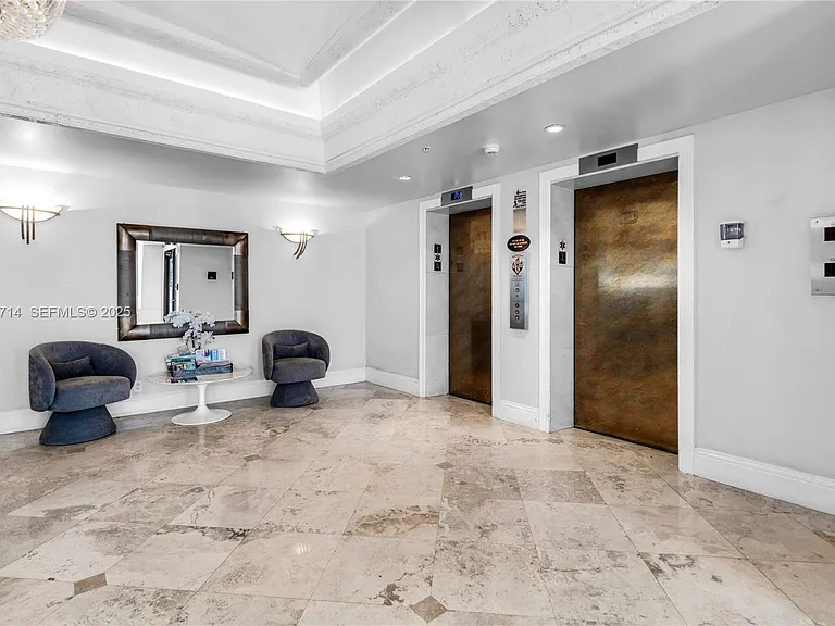 9195 Collins Ave #91 — Photo 24