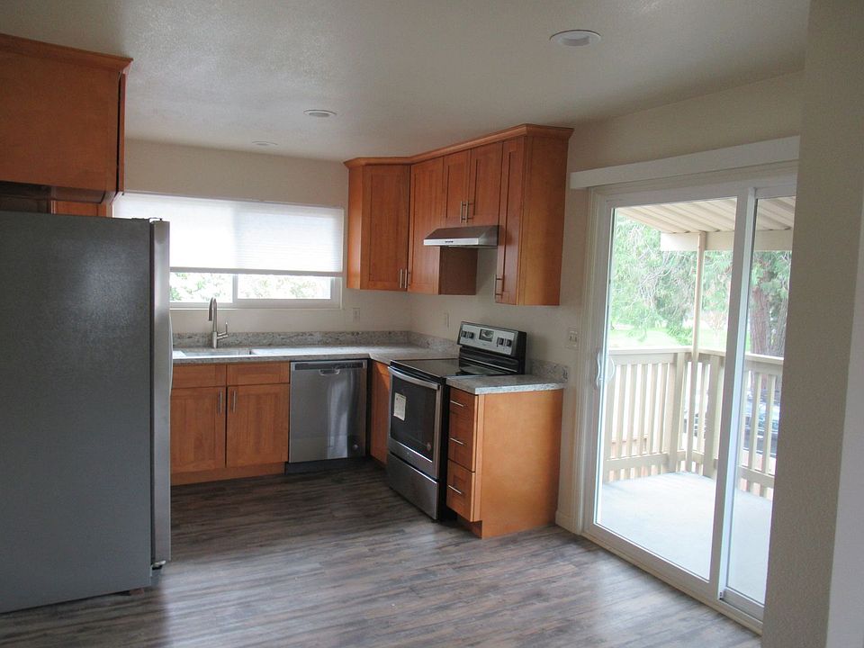 1st image of 2701 Soscol Ave APT A-b
