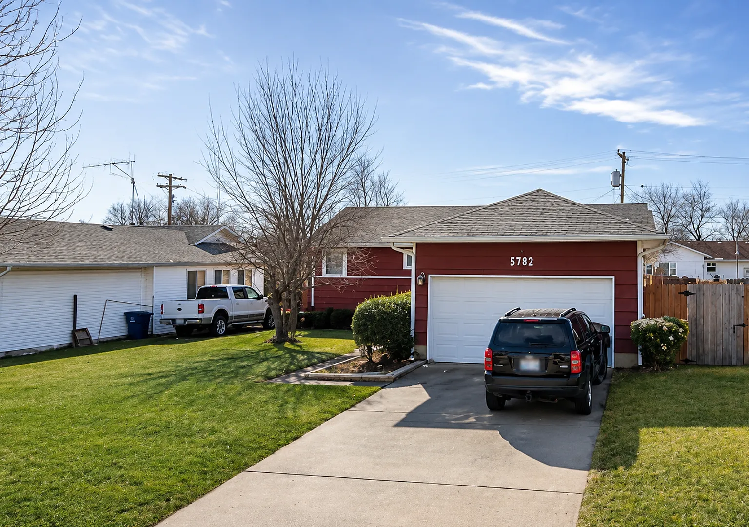 Updated Midtown Tulsa 3 Bed, 2 Bath Home Pet Friendly & Move-In Ready — Photo 1