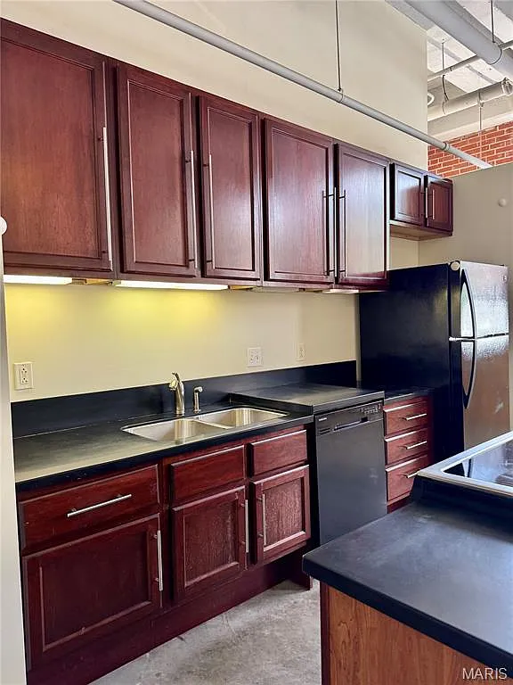 2 bed, 2.0 bath, 1259 sqft, $1,650 — Photo 4