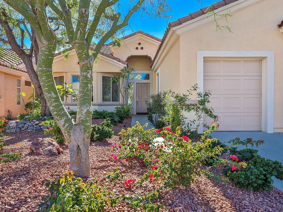 1st image of 78571 Iron Bark Dr
