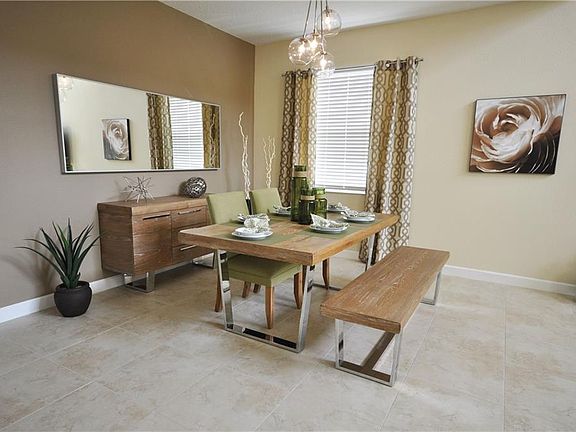 3rd image of 2948 Beach Palm Ave
