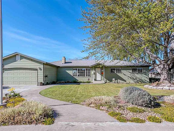 2nd image of 4216 W Okanogan Ave
