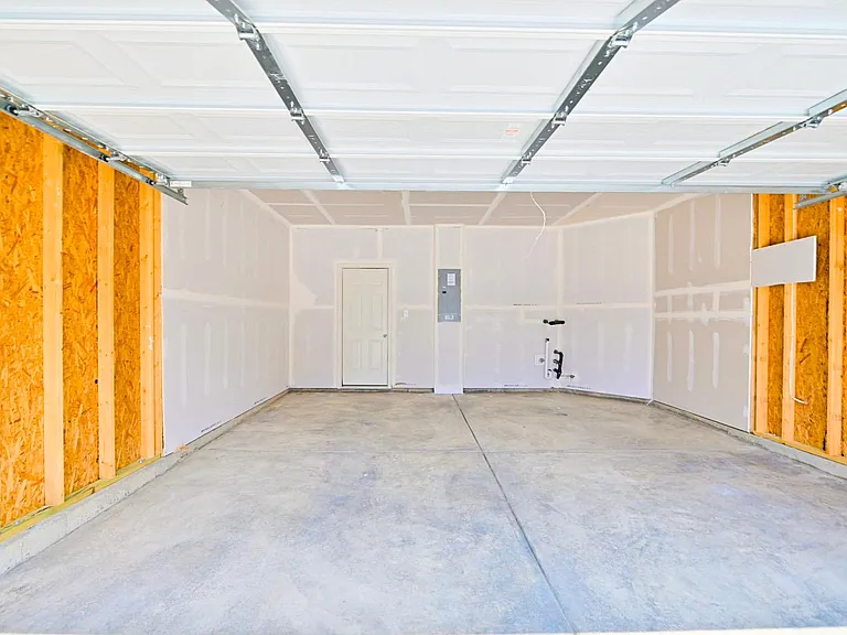 14246 Bay Willow Dr — Photo 34