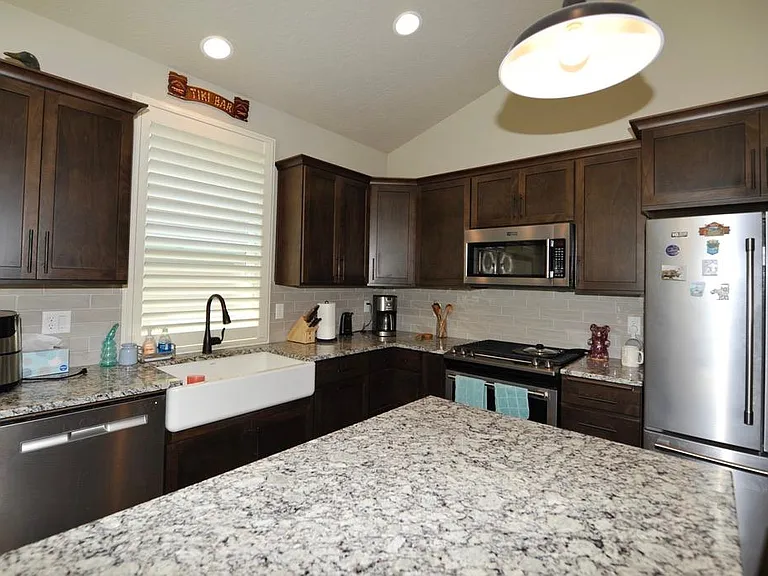 6312 N Descartes Dr — Photo 9