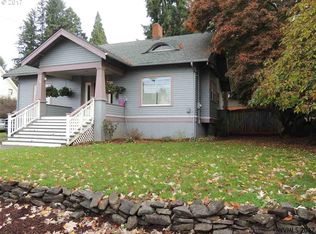 230 Mill St, Silverton, OR 97381