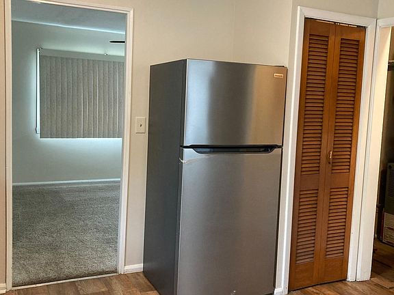 Stainless steel refrigerator