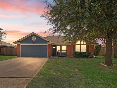420 Arnold Ave, Burleson, TX, 76028