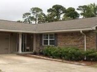 601 Bayou Ln, Niceville, FL 32578