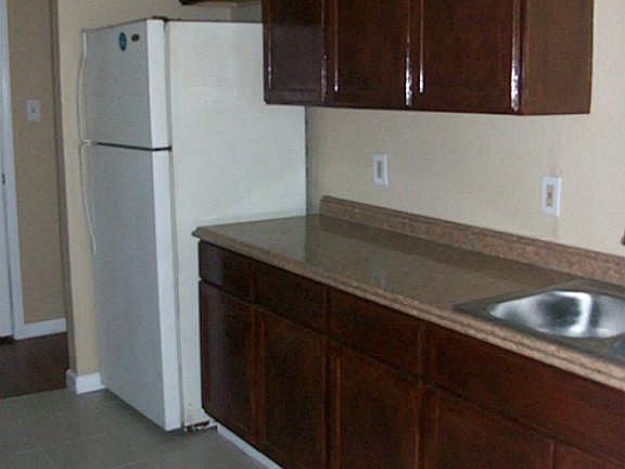 2nd image of 3120 Isabella St APT B