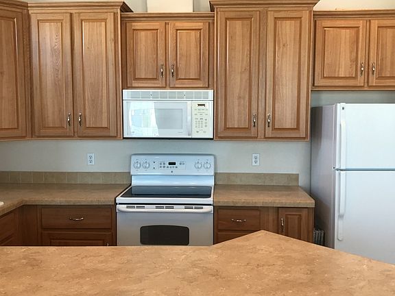 3rd image of 2401 W Southern Ave Lot 094