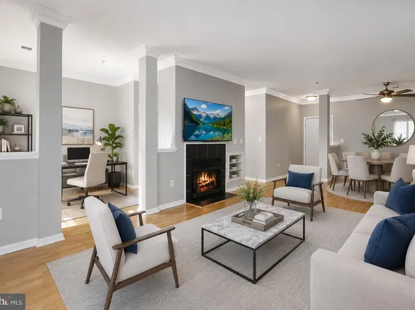 4852 Eisenhower Ave Unit 434, Alexandria, VA 22304