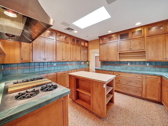 5th image of 503 N Camino Del Codorniz