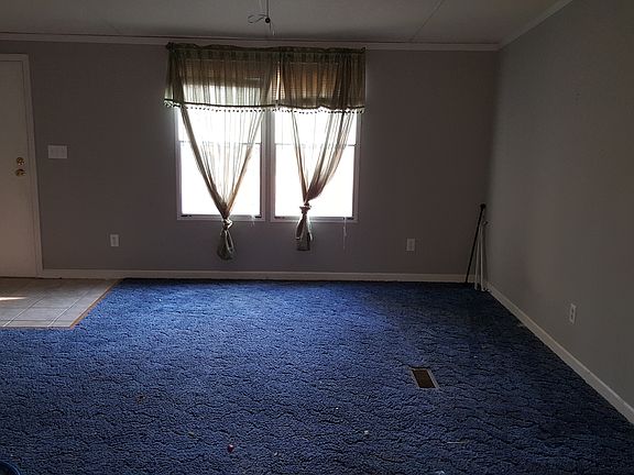 Main Entrance and Living Room