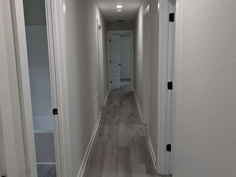 3219 Damon Dr — Photo 10