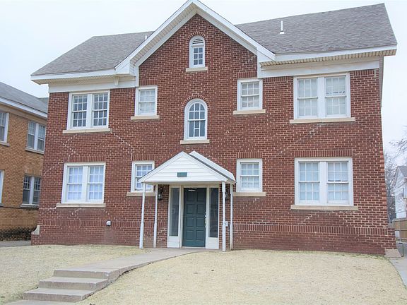 2nd image of 437 NW 26th St APT A