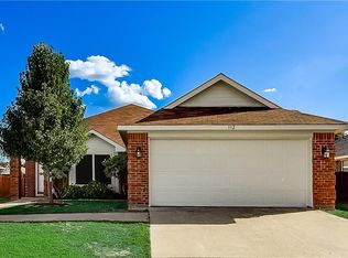 112 Post Oak Dr, Waxahachie, TX 75165