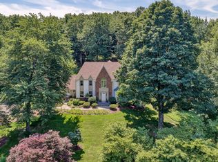 11 Crosswicks Ridge Rd, Wilton, CT 06897
