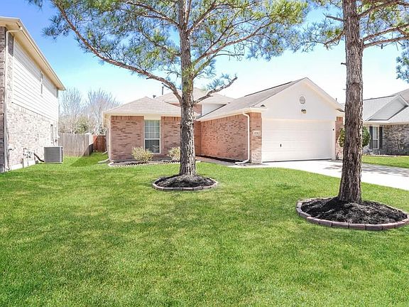 2nd image of 6730 Enchanted Crest Dr