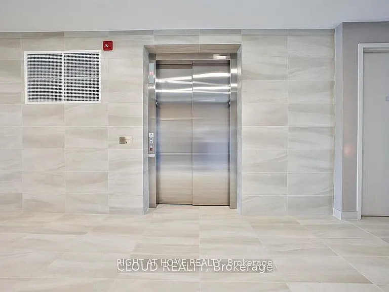 58 Sky Harbour Dr #410 — Photo 9