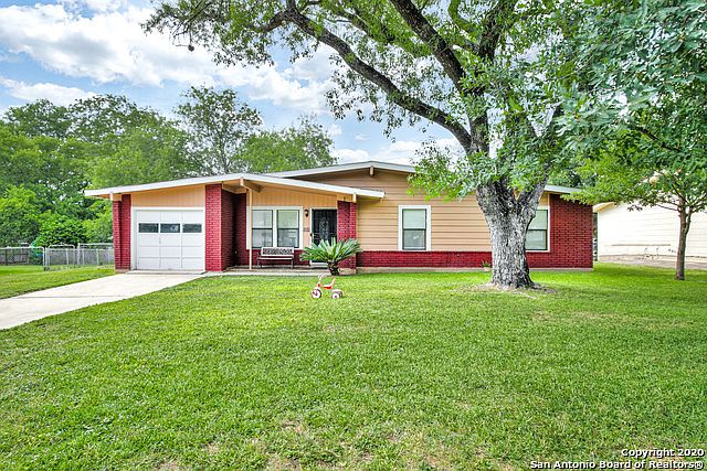 1st image of 5203 Arrowhead Dr